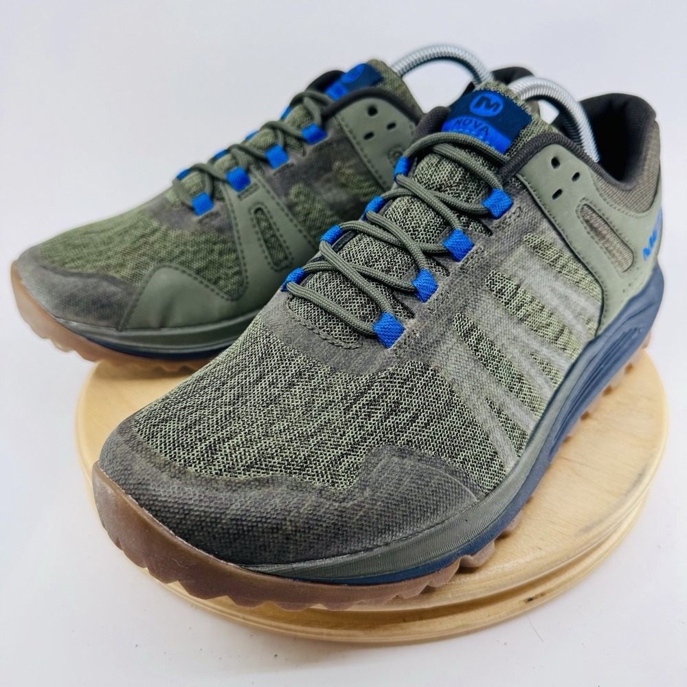 NEW Merrell Nova 3 Trail Running Shoes Mens 9 Green Hiking Sneakers Comfort